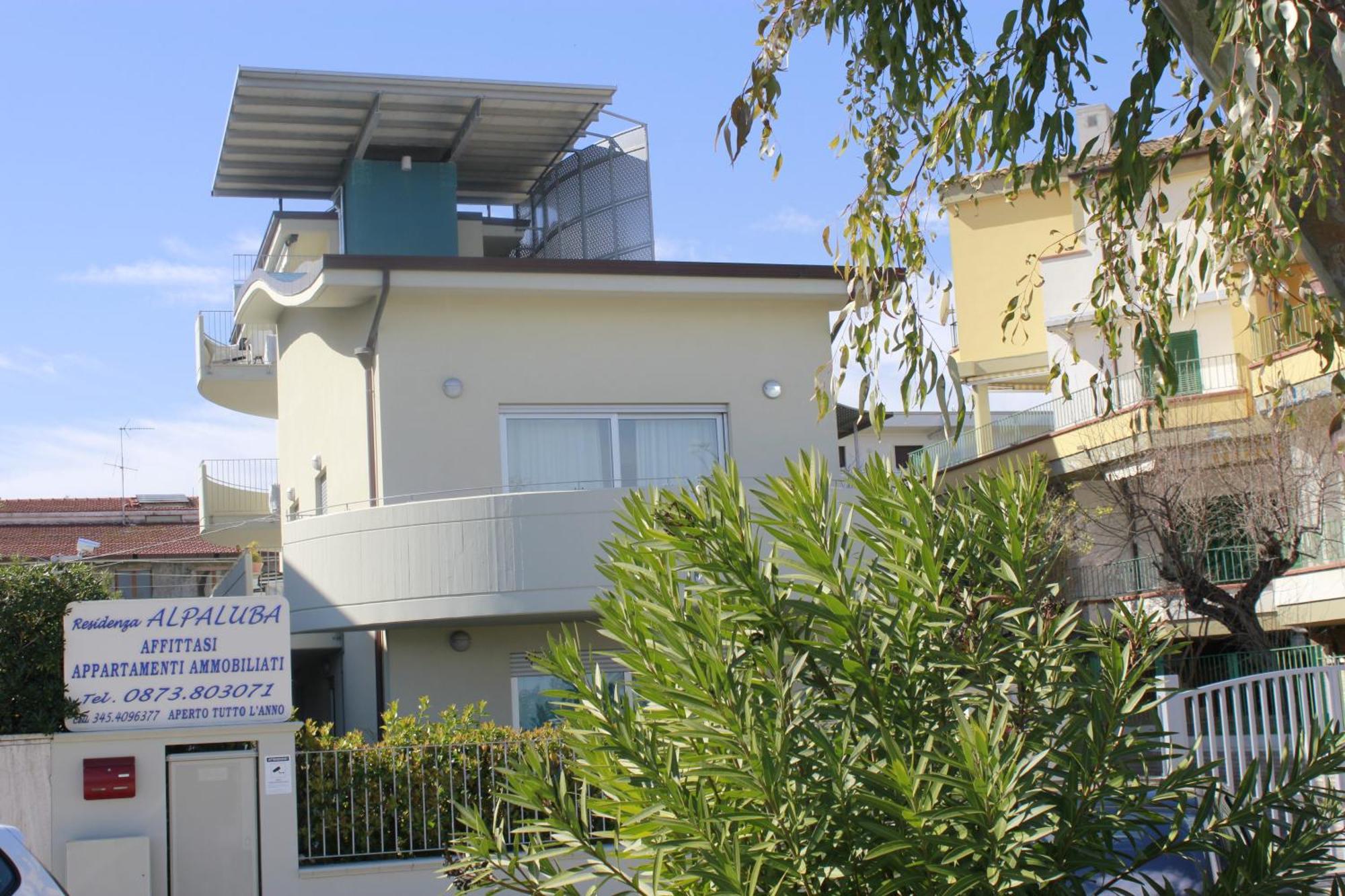 Residenza Alpaluba Apartment Vasto Luaran gambar