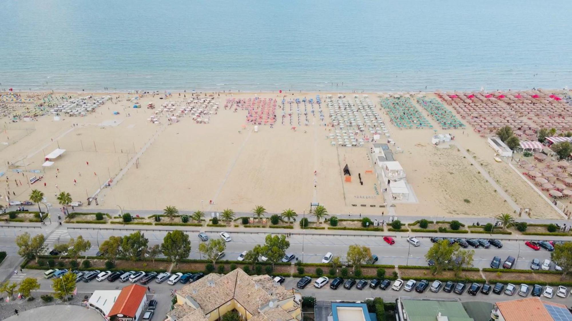 Residenza Alpaluba Apartment Vasto Luaran gambar