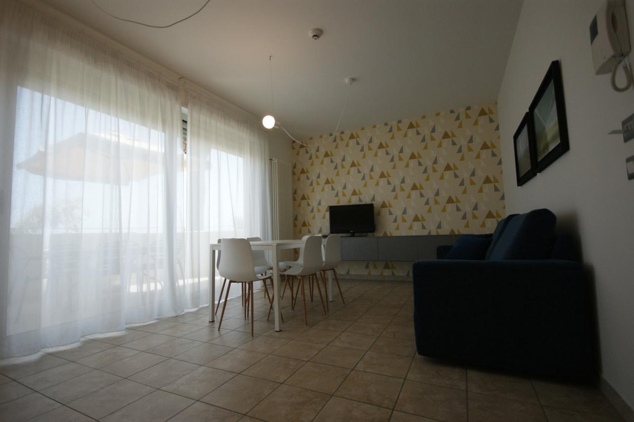 Residenza Alpaluba Apartment Vasto Luaran gambar