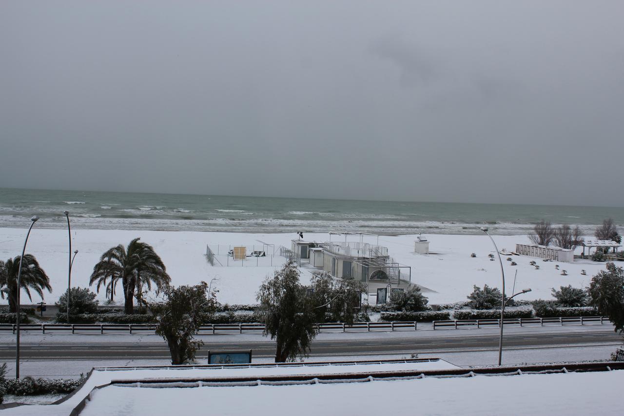 Residenza Alpaluba Apartment Vasto Luaran gambar