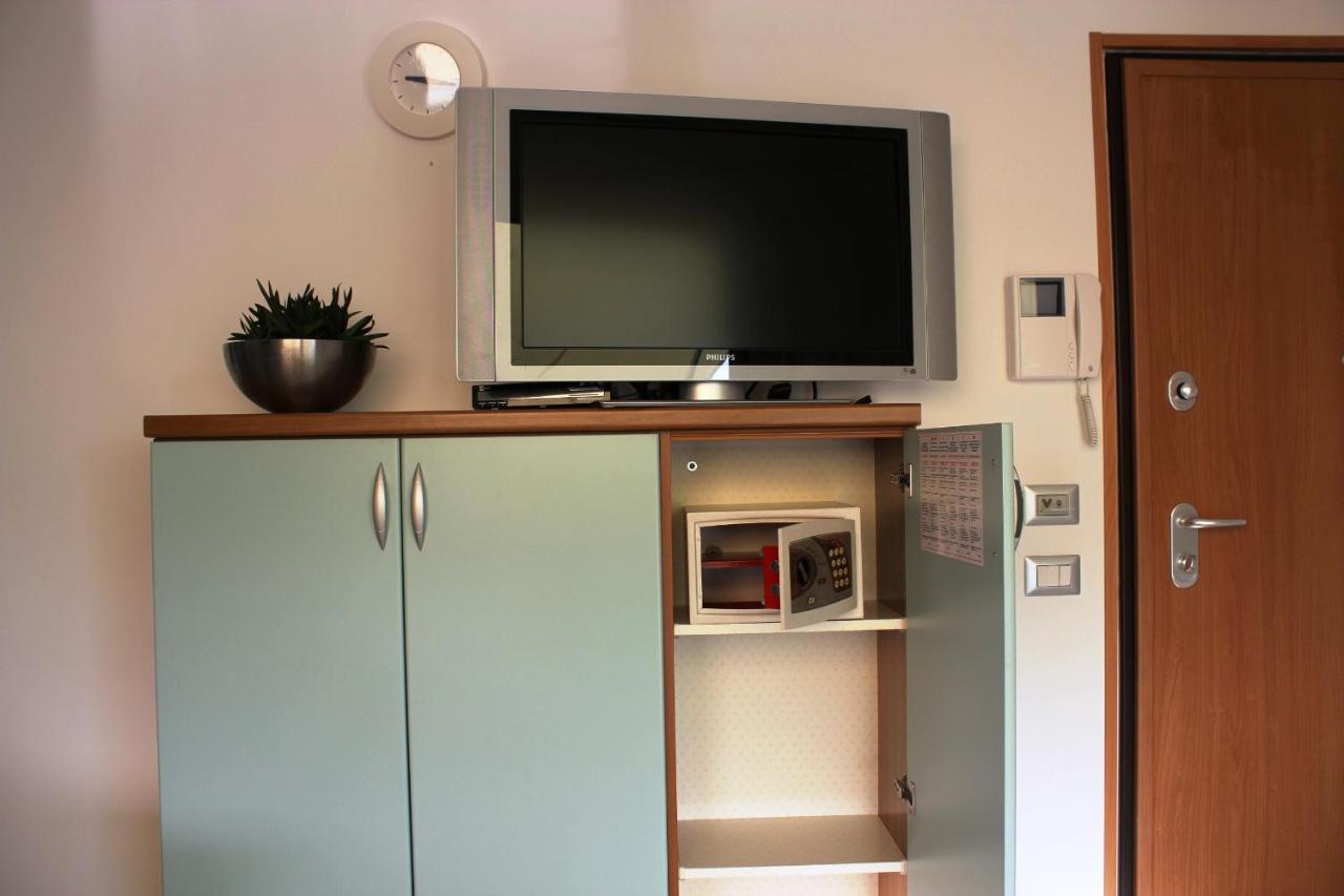 Residenza Alpaluba Apartment Vasto Luaran gambar